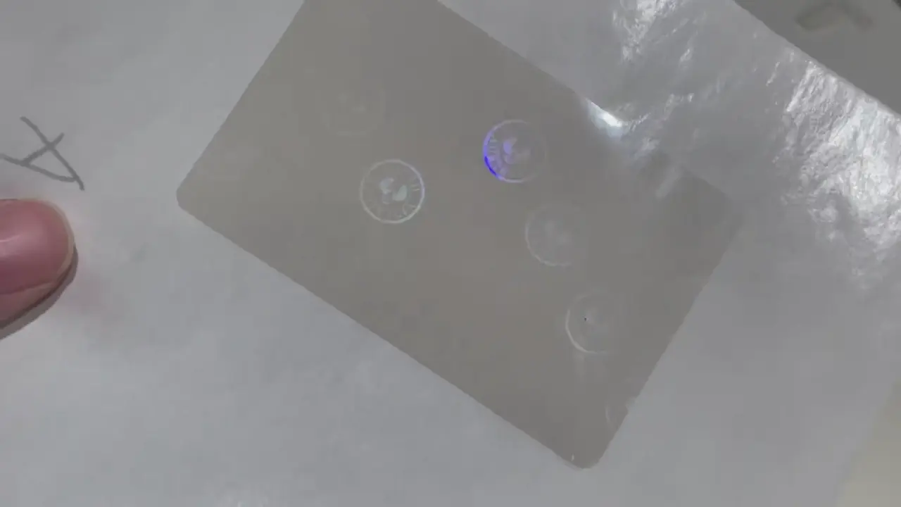 Australia Południowa przezroczysta nakładka holograficzna na prawo jazdy | SA folia holograficzna zabezpieczająca do kart ID: przewodnik wideo